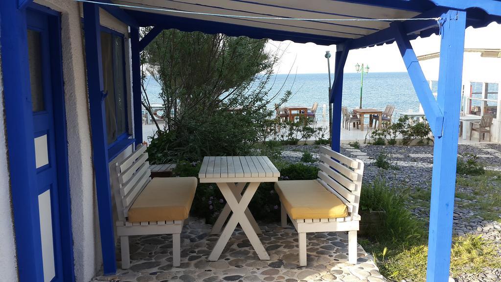 Lipsos Hotel Yeniliman Экстерьер фото